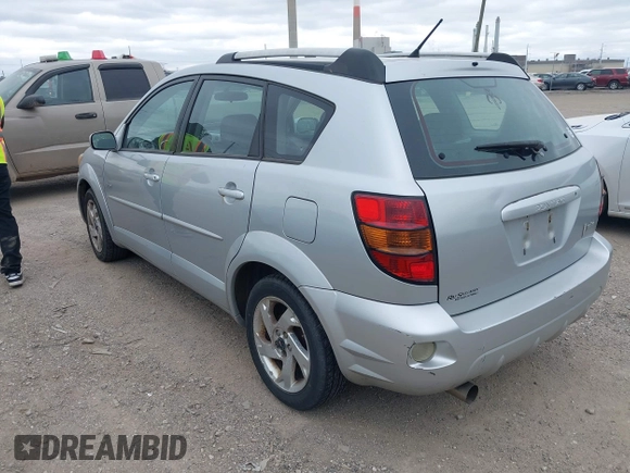 2005 Pontiac Vibe with VIN 5Y2SL63845Z451679, listed as a IAAI auction lot 42047250 with 219,674 mi miles. Bid and sale history available at carsss.com. Image 3.