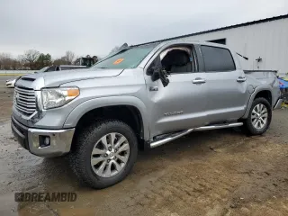 2017 Toyota Tundra 4WD Limited with VIN 5TFHW5F1XHX627001, listed as a Copart auction lot 87833035 with 0 mi miles and Salvage Title. Bid and sale history available at carsss.com. Image 1.