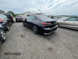 2024 BMW 7 Series with VIN WBA43EH01RCP42359, listed as a Copart auction lot 63657275 with 11,294 mi miles and Clean title. Bid and sale history available at DreamBid. Image 2.