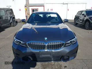 2022 BMW 3 Series 330i xDrive with VIN 3MW5R7J06N8C43146, listed as a IAAI auction lot 41572792 with 6,224 mi miles. Bid and sale history available at carsss.com. Image 12.