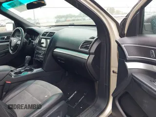 2017 Ford Explorer XLT с VIN 1FM5K8D82HGB13073, выставлен на аукционе IAAI как лот 42315648 с пробегом 86 845 миль миль и . История ставок и продаж доступна на DreamBid. Изображение 5.