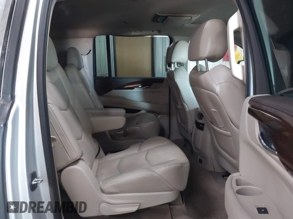 2016 Cadillac Escalade ESV Premium Collection z VIN 1GYS4JKJ9GR365012, wystawiony jako IAAI lot #41962570 z przebiegiem 97 138 mil mil oraz . Historia ofert i sprzedaży dostępna na DreamBid. Obrazek 8.