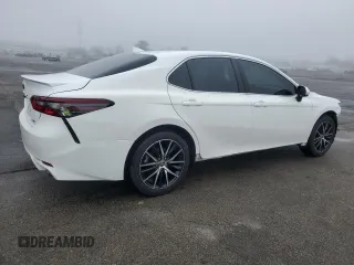 2021 Toyota Camry SE Nightshade with VIN 4T1G11AK9MU521584, listed as a Copart auction lot 51069915 with 114,252 mi miles and Salvage Title. Bid and sale history available at carsss.com. Image 3.