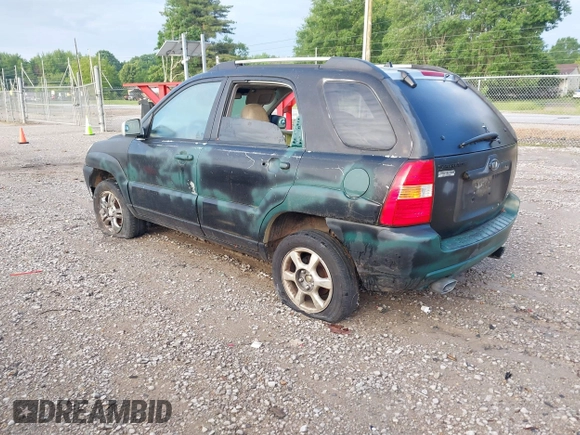 2006 Kia Sportage LX with VIN KNDJF723467183437, listed as a IAAI auction lot 42193429 with 186,114 mi miles and . Bid and sale history available at carsss.com. Image 3.