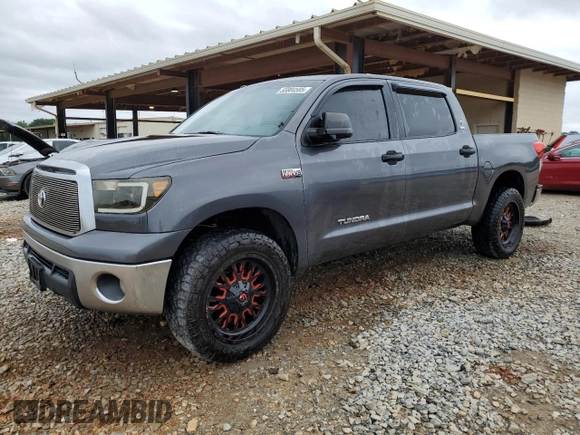 2012 Toyota Tundra with VIN 5TFDW5F1XCX264609, listed as a Copart auction lot 55804585 with 224,662 mi miles and Salvage title. Bid and sale history available at DreamBid. Image 1.