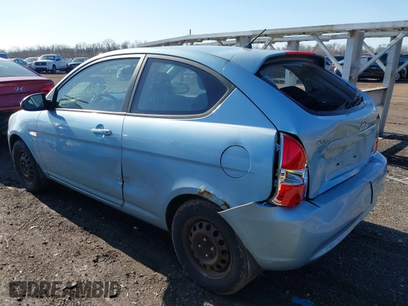 2007 Hyundai Accent SE with VIN KMHCN36CX7U031496, listed as a IAAI auction lot 41811183 with 201,740 mi miles. Bid and sale history available at carsss.com. Image 3.
