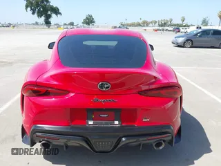2022 Toyota Supra 3.0 with VIN WZ1DB0C05NW050860, listed as a IAAI auction lot 42093290 with 29,726 mi miles and . Bid and sale history available at DreamBid. Image 17.