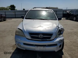 2006 Kia Sorento LX with VIN KNDJD733X65578898, listed as a Copart auction lot 60261065 with 144,087 mi miles and Salvage title. Bid and sale history available at DreamBid. Image 5.