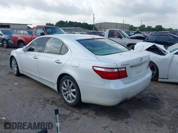 2008 Lexus LS 460 с VIN JTHBL46F485079740, выставлен на аукционе IAAI как лот 42476825 с пробегом Не указан миль и . История ставок и продаж доступна на DreamBid. Изображение 3.