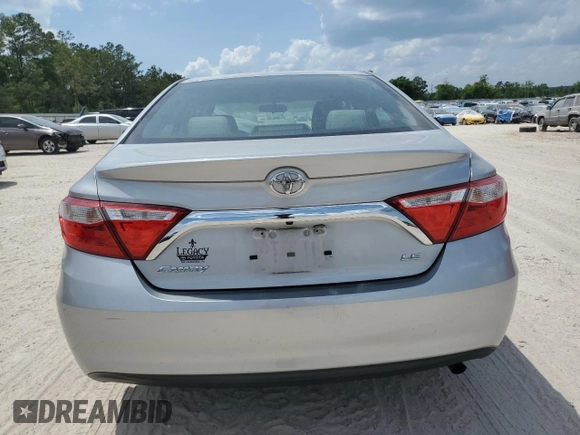 2015 Toyota Camry XLE with VIN 4T4BF1FKXFR498149, listed as a Copart auction lot 54358985 with 48,152 mi miles and Salvage Title. Bid and sale history available at carsss.com. Image 6.