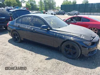 2013 BMW 3 Series 328i xDrive с VIN WBA3B5C5XDF593295, выставлен на аукционе IAAI как лот 42598534 с пробегом Не указан миль и . История ставок и продаж доступна на DreamBid. Изображение 1.