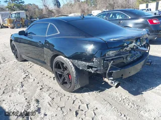 2015 Chevrolet Camaro SS with VIN 2G1FJ1EW3F9264749, listed as a IAAI auction lot 41447473 with 56,032 mi miles. Bid and sale history available at carsss.com. Image 3.