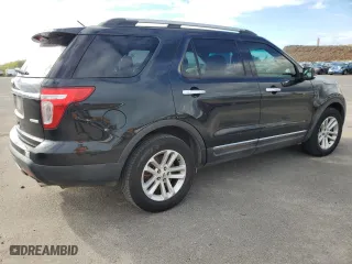2015 Ford Explorer XLT with VIN 1FM5K7D99FGB50766, listed as a Copart auction lot 45237405 with 151,104 mi miles and Clean Title. Bid and sale history available at carsss.com. Image 3.