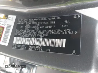2024 Toyota Highlander LE z VIN 5TDKDRBH6RS552634, wystawiony jako IAAI lot #42086919 z przebiegiem 12 606 mil mil oraz . Historia ofert i sprzedaży dostępna na DreamBid. Obrazek 9.