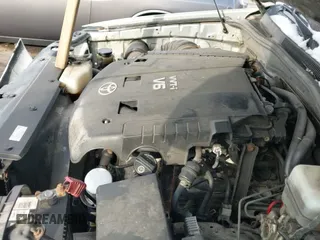 2005 Toyota 4Runner SR5 with VIN JTEBU14R858029312, listed as a IAAI auction lot 41742603 with Not provided miles and . Bid and sale history available at DreamBid. Image 19.