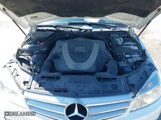 2009 Mercedes-Benz C-Class 3.0L Sport with VIN WDDGF81X79F196946, listed as a IAAI auction lot 41962234 with 163,579 mi miles. Bid and sale history available at carsss.com. Image 10.