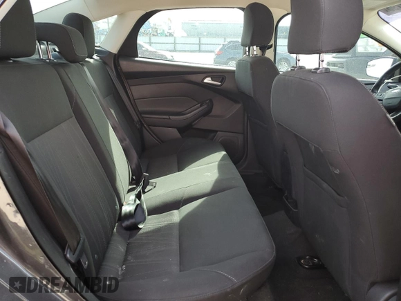 2015 Ford Focus SE with VIN 1FADP3F2XFL287593, listed as a Copart auction lot 51927795 with 110,911 mi miles and Salvage Title. Bid and sale history available at carsss.com. Image 10.