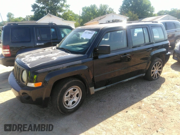 2010 Jeep Patriot Sport with VIN 1J4NT2GBXAD525538, listed as a IAAI auction lot 42178852 with 213,350 mi miles. Bid and sale history available at carsss.com. Image 2.