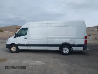 2011 Mercedes-Benz Sprinter Cargo with VIN WD3PE8CB4B5595009, listed as a IAAI auction lot 41791413 with 353,189 mi miles. Bid and sale history available at carsss.com. Image 14.