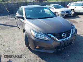 2017 Nissan Altima S with VIN 1N4AL3AP6HC152731, listed as a IAAI auction lot 42491886 with 83,011 mi miles and . Bid and sale history available at DreamBid. Image 1.