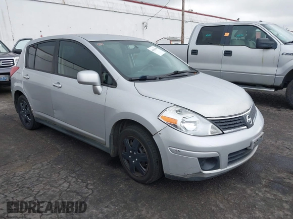 2009 Nissan Versa 1.8 SL with VIN 3N1BC13E19L500653, listed as a IAAI auction lot 41616544 with 138,554 mi miles. Bid and sale history available at carsss.com. Image 1.