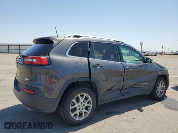 2016 Jeep Cherokee 75th Anniversary с VIN 1C4PJLCS1GW217512, выставлен на аукционе Copart как лот 60060525 с пробегом 111 864 миль миль и Списание • Salvage title. История ставок и продаж доступна на DreamBid. Изображение 3.
