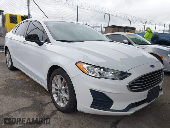 2020 Ford Fusion SE z VIN 3FA6P0LU6LR113532, wystawiony jako IAAI lot #41794966 z przebiegiem 50 128 mil mil oraz . Historia ofert i sprzedaży dostępna na DreamBid. Obrazek 1.