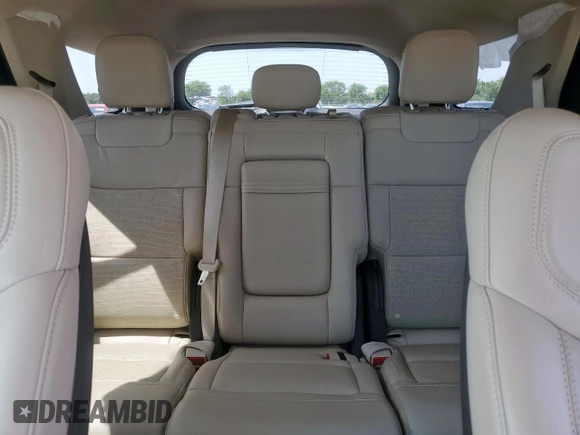 2020 Ford Explorer Platinum z VIN 1FM5K8HC0LGA60137, wystawiony jako Copart lot #64837965 z przebiegiem 24 932 mil mil oraz Szkoda całkowita • Salvage title. Historia ofert i sprzedaży dostępna na DreamBid. Obrazek 10.