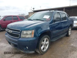 2007 Chevrolet Avalanche 1LT with VIN 3GNEC12087G166652, listed as a IAAI auction lot 41710462 with Not provided miles and . Bid and sale history available at DreamBid. Image 2.