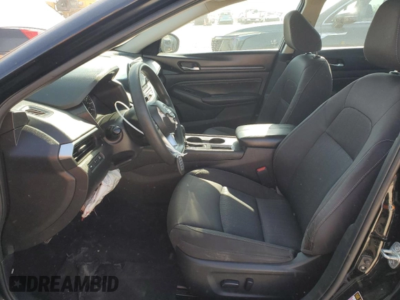 2020 Nissan Altima S z VIN 1N4BL4BV4LC248972, wystawiony jako Copart lot #56396055 z przebiegiem 107 920 mil mil oraz Czysty tytuł • Clean title. Historia ofert i sprzedaży dostępna na DreamBid. Obrazek 7.