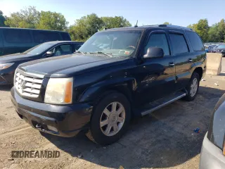 2005 Cadillac Escalade with VIN 1GYEC63N95R243908, listed as a Copart auction lot 70085694 with 152,906 mi miles and Clean title. Bid and sale history available at DreamBid. Image 1.