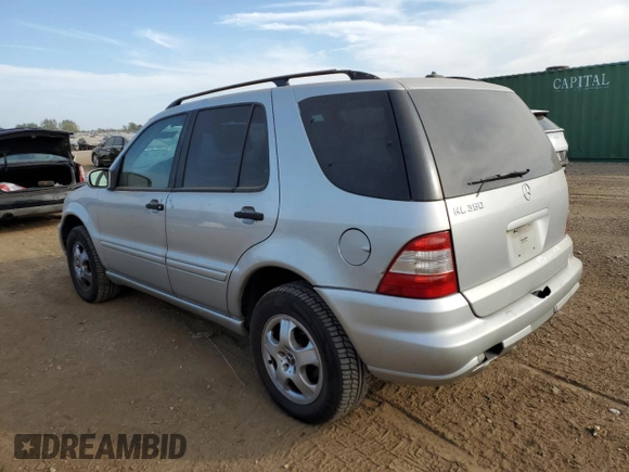 2003 Mercedes-Benz M-Class 3.7L with VIN 4JGAB57E33A421993, listed as a Copart auction lot 71800334 with 210,086 mi miles and Salvage Title. Bid and sale history available at carsss.com. Image 2.