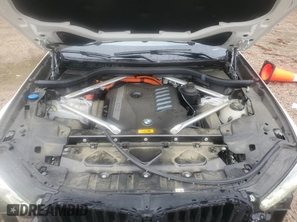 2023 BMW X5 xDrive45e with VIN 5UXTA6C08P9R00349, listed as a Copart auction lot 56510275 with 40,930 mi miles and Salvage title. Bid and sale history available at DreamBid. Image 12.