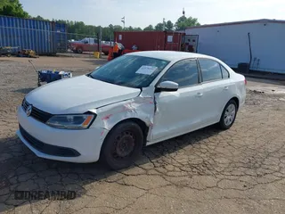 2011 Volkswagen Jetta SE with VIN 3VWDX7AJ5BM321946, listed as a IAAI auction lot 42178181 with 149,945 mi miles and . Bid and sale history available at DreamBid. Image 19.