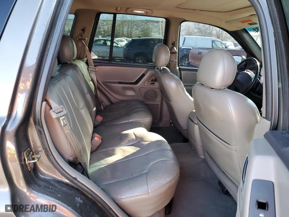 1999 Jeep Grand Cherokee Laredo with VIN 1J4GW58N9XC633464, listed as a Copart auction lot 84682454 with 212,738 mi miles and Salvage Title. Bid and sale history available at carsss.com. Image 11.