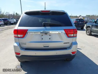 2011 Jeep Grand Cherokee Limited with VIN 1J4RR5GG8BC556064, listed as a IAAI auction lot 42014688 with 151,706 mi miles. Bid and sale history available at carsss.com. Image 16.