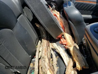 2007 Mercedes-Benz CLK 350 z VIN WDBTK56F17F229051, wystawiony jako Copart lot #57592375 z przebiegiem Nie podano mil oraz Szkoda całkowita • Salvage title. Historia ofert i sprzedaży dostępna na DreamBid. Obrazek 10.