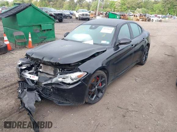 2021 Alfa Romeo Giulia Ti z VIN ZARFANBN5M7643816, wystawiony jako IAAI lot #42231651 z przebiegiem 36 195 mil mil oraz . Historia ofert i sprzedaży dostępna na DreamBid. Obrazek 18.