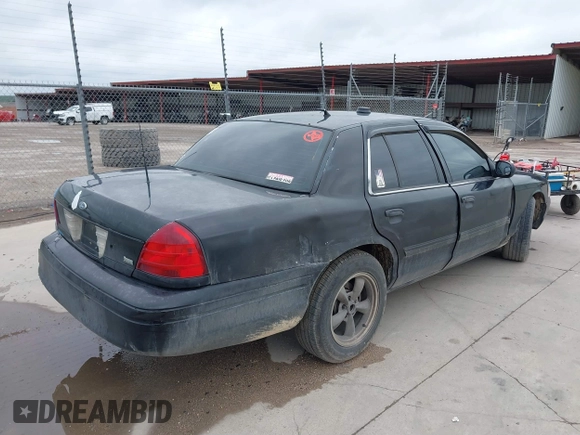 2010 Ford Police Interceptor с VIN 2FABP7BV9AX142085, выставлен на аукционе IAAI как лот 41691070 с пробегом Не указан миль и . История ставок и продаж доступна на DreamBid. Изображение 4.