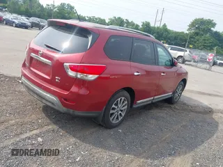 2013 Nissan Pathfinder SV z VIN 5N1AR2MM6DC686662, wystawiony jako IAAI lot #42517509 z przebiegiem 114 731 mil mil oraz . Historia ofert i sprzedaży dostępna na DreamBid. Obrazek 4.