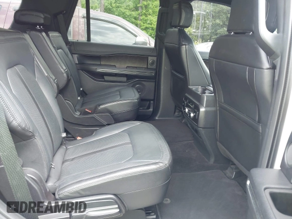 2019 Ford Expedition Limited with VIN 1FMJU1KTXKEA86988, listed as a IAAI auction lot 42169816 with 121,898 mi miles and . Bid and sale history available at DreamBid. Image 8.