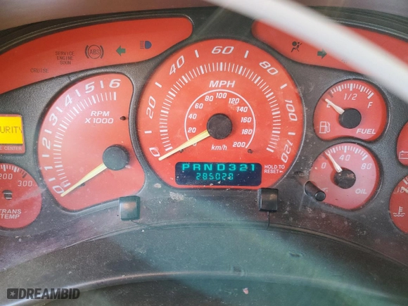 2001 Chevrolet Silverado 1500 LT with VIN 1GCEK19T31Z134727, listed as a Copart auction lot 46587895 with 285,020 mi miles and Salvage Title. Bid and sale history available at carsss.com. Image 9.