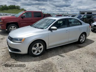 2014 Volkswagen Jetta TDI w/Premium with VIN 3VWLL7AJ5EM404661, listed as a Copart auction lot 58012375 with 116,824 mi miles and Clean title. Bid and sale history available at DreamBid. Image 1.