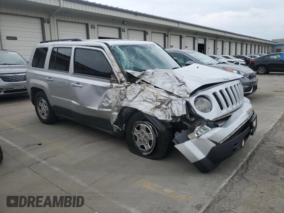 2014 Jeep Patriot Sport с VIN 1C4NJPBA5ED551767, выставлен на аукционе Copart как лот 61045035 с пробегом 154 705 миль миль и Списание • Salvage title. История ставок и продаж доступна на DreamBid. Изображение 4.