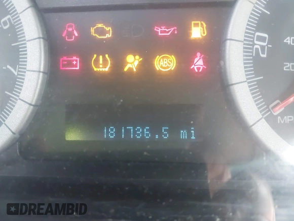 2008 Ford Escape Limited with VIN 1FMCU94138KB00498, listed as a IAAI auction lot 41844905 with 181,736 mi miles. Bid and sale history available at carsss.com. Image 7.