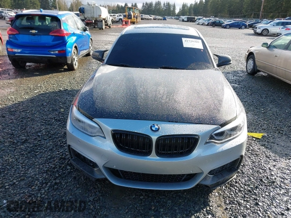 2015 BMW 2 Series 228i with VIN WBA1F5C55FV343662, listed as a IAAI auction lot 41729309 with 90,770 mi miles. Bid and sale history available at carsss.com. Image 13.