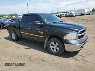 2017 Ram 1500 ST z VIN 1C6RR7FG8HS706828, wystawiony jako Copart lot #61373185 z przebiegiem 135 052 mil mil oraz Czysty tytuł • Clean title. Historia ofert i sprzedaży dostępna na DreamBid. Obrazek 4.