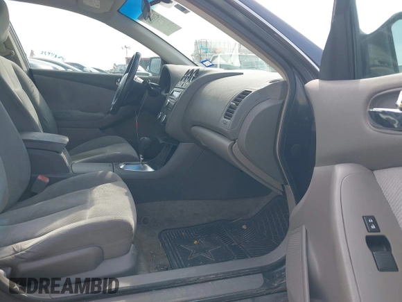 2009 Nissan Altima SL with VIN 1N4AL21E89N445187, listed as a IAAI auction lot 42195068 with 183,167 mi miles and . Bid and sale history available at DreamBid. Image 5.