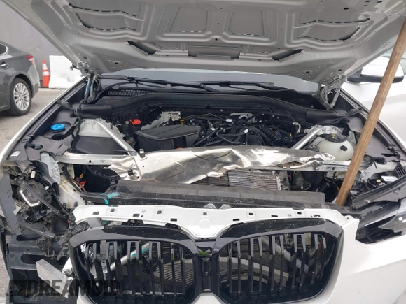 2024 BMW X3 sDrive30i with VIN 5UX43DP00R9W45986, listed as a IAAI auction lot 42202682 with 5,054 mi miles and . Bid and sale history available at DreamBid. Image 10.