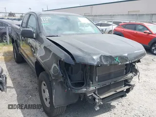 2018 Chevrolet Colorado 2WD Work Truck with VIN 1GCHSBEA2J1327277, listed as a IAAI auction lot 41939790 with 78,610 mi miles. Bid and sale history available at carsss.com. Image 1.